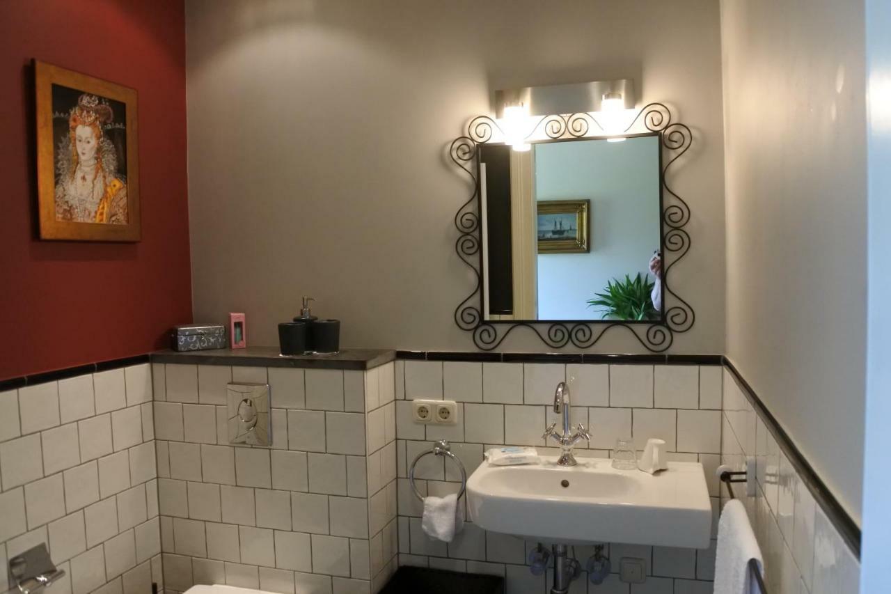 B & B Kasteelhoeve Borgharen - มาสทริชท์ ภายนอก รูปภาพ