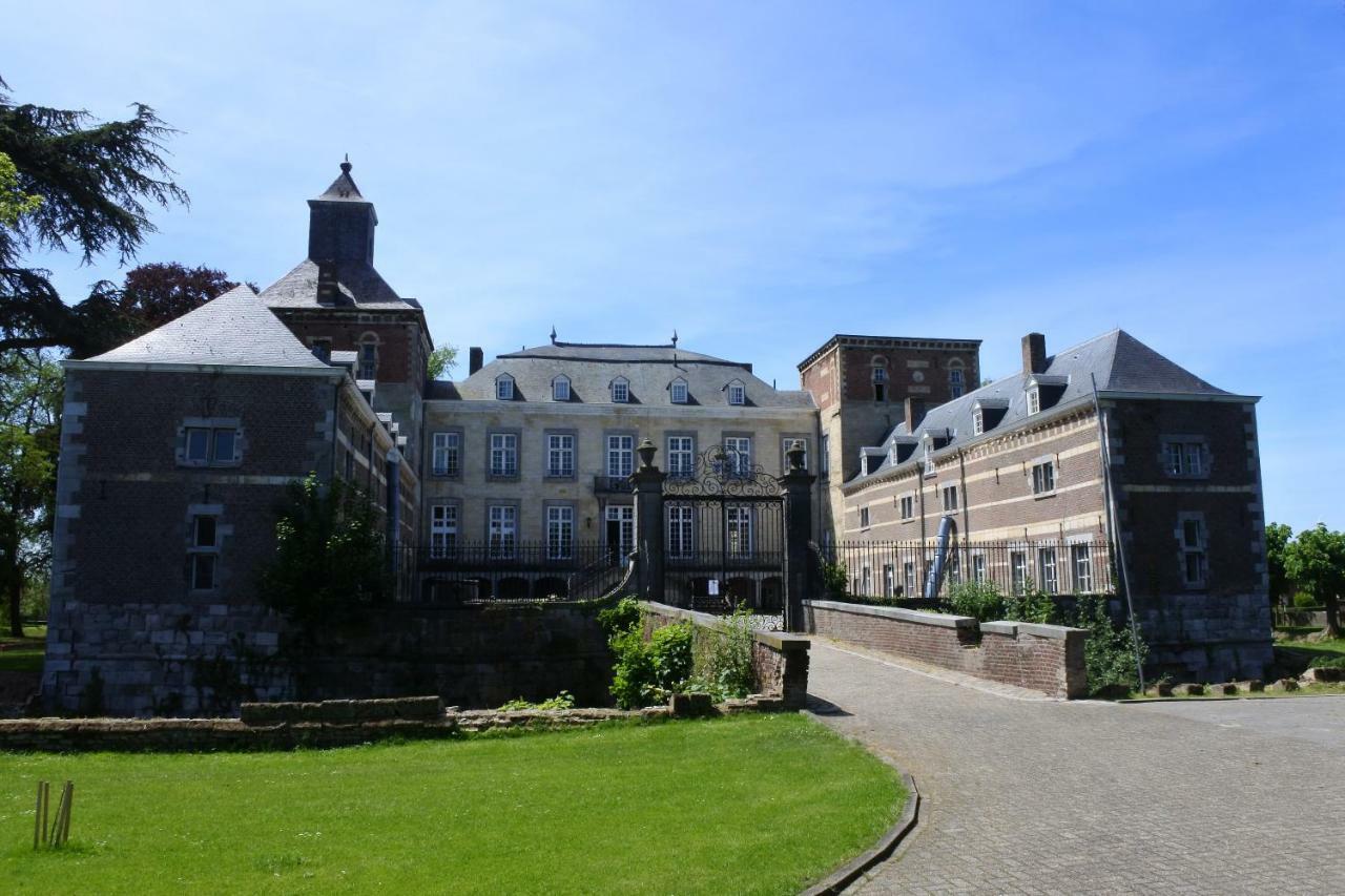 B & B Kasteelhoeve Borgharen - มาสทริชท์ ภายนอก รูปภาพ