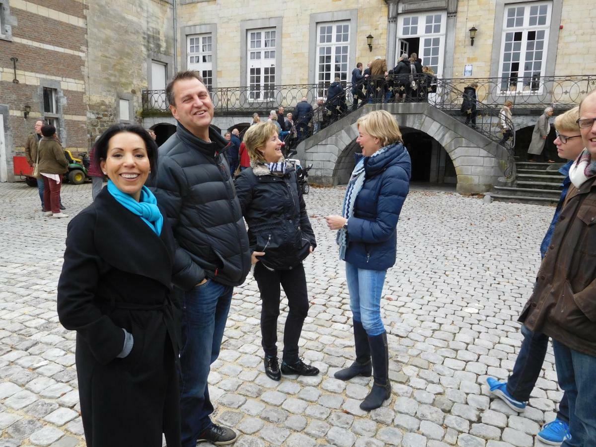 B & B Kasteelhoeve Borgharen - มาสทริชท์ ภายนอก รูปภาพ