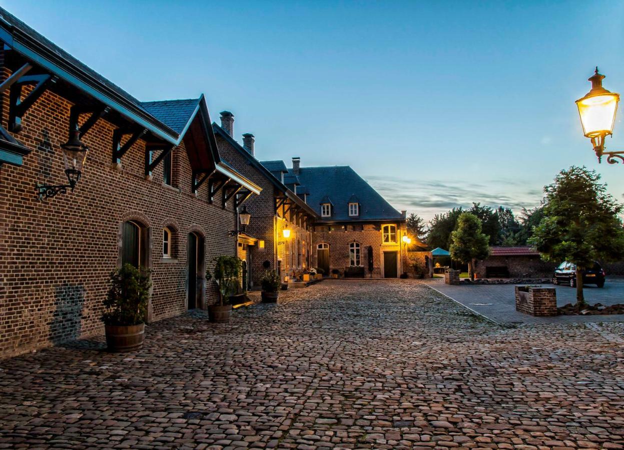 B & B Kasteelhoeve Borgharen - มาสทริชท์ ภายนอก รูปภาพ
